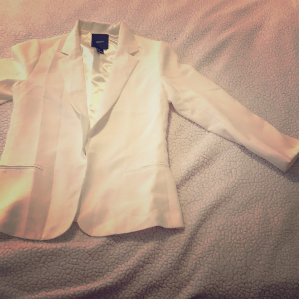 Ivory coat.